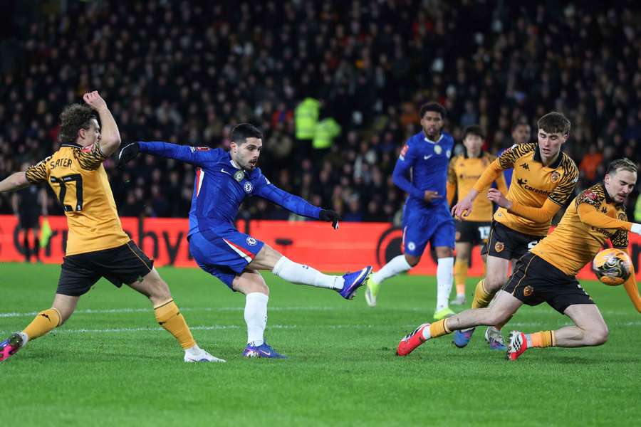 Noite de sonho para Pedro Neto Noite de sonho para Pedro Neto