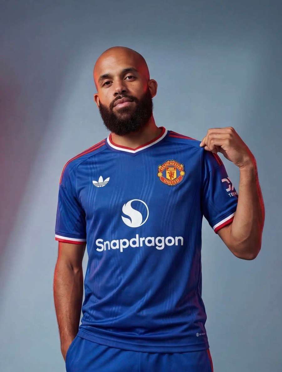 Man Utd away kit Man Utd away kit