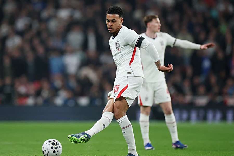 Morgan Rogers v akci za anglickou reprezentaci. Morgan Rogers v akci za anglickou reprezentaci.