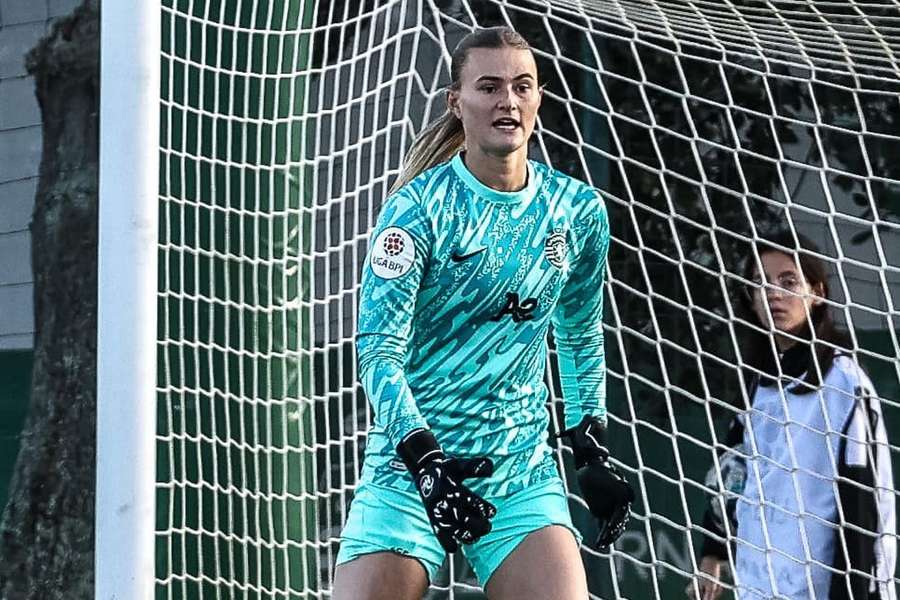 Catriona Sheppard ao serviço do Sporting