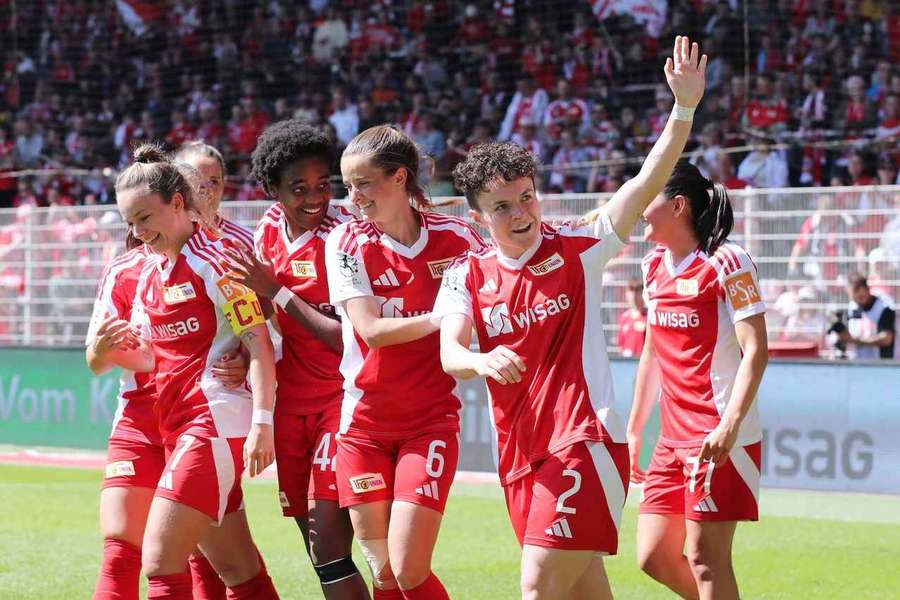 Union Berlin gelingt der Durchmarsch.
