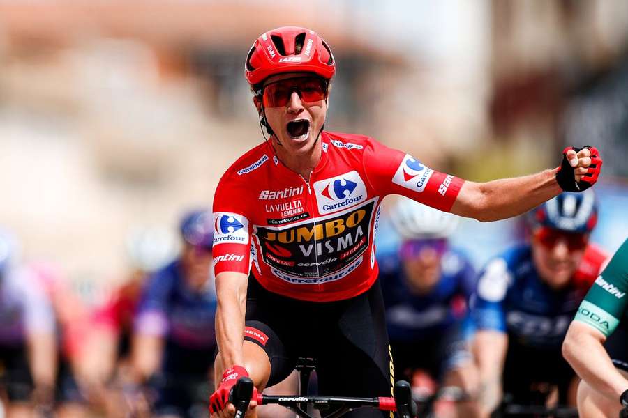 Marianne Vos festeja liderança na Vuelta feminina