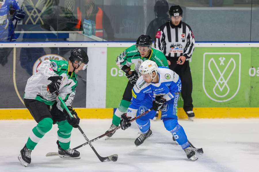 GKS Katowice wciąż niepokonanym liderem po piątkowym hicie kolejki