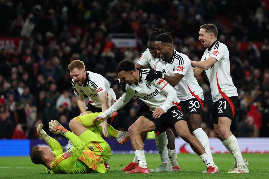Po serii rzutów karnych Manchester United odpada z Pucharu Anglii. Fulham górą na Old Trafford