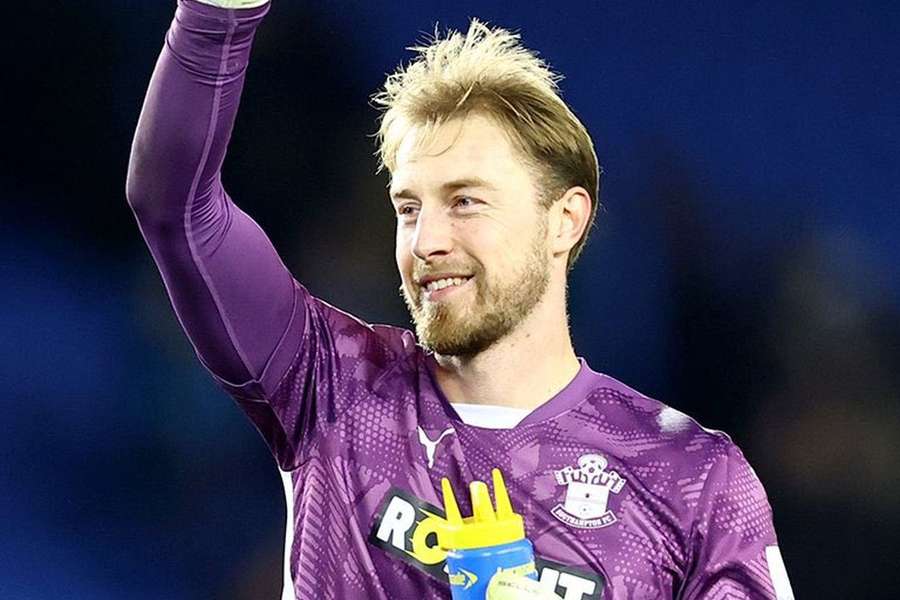 Lumley festeja a estreia