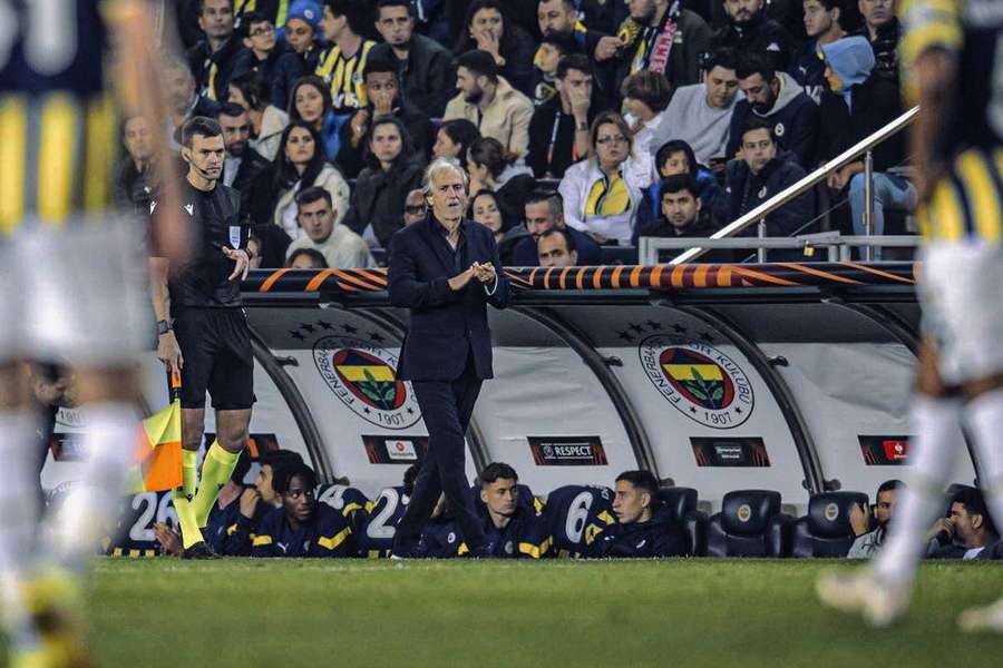 Jorge Jesus não concordou com o golo anulado ao Fenerbahçe