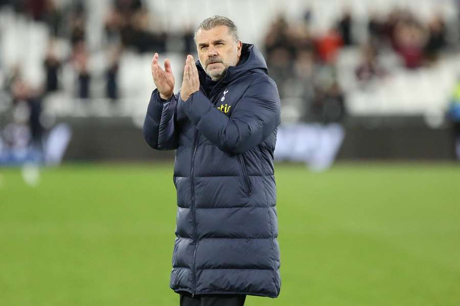 Ange Postecoglu pe vremea în care antrena Spurs