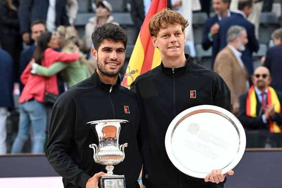 Jannik Sinner (1) y Carlos Alcaraz 82) son los líderes del ranking ATP y los máximos favoritos para el Roland Garros 2025