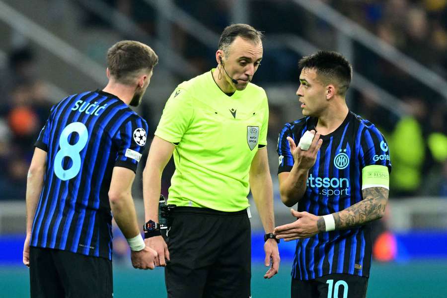 João Pinheiro apita mais um jogo de Liga dos Campeões