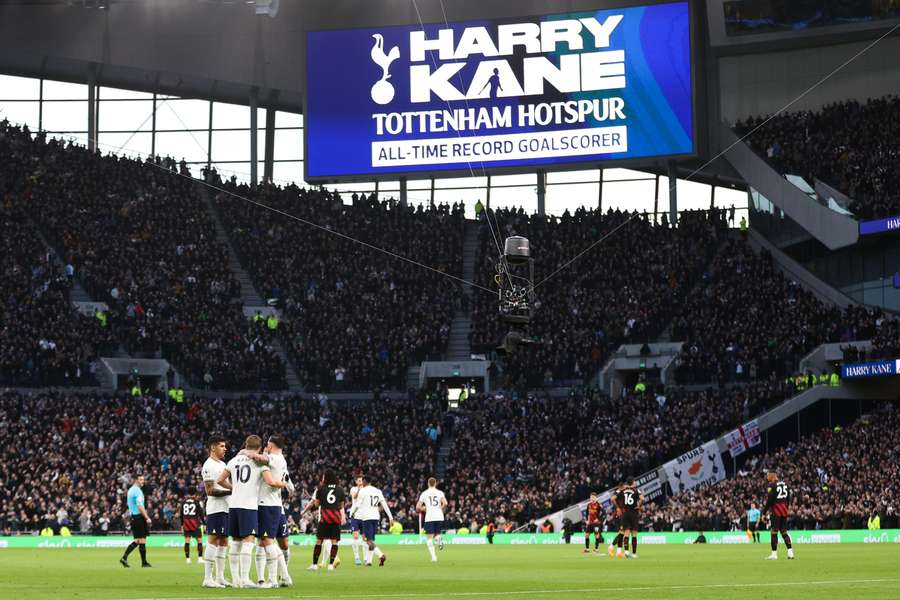 Kane a devenit cel mai bun marcator de istoria lui Tottenham