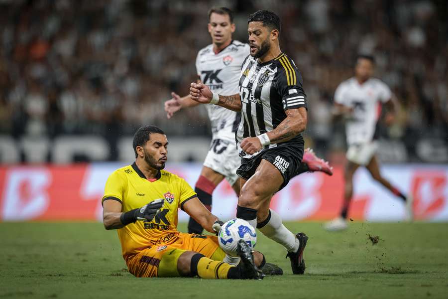 Atlético-MG tem tido dificuldade para finalizar bem as várias chances criadas