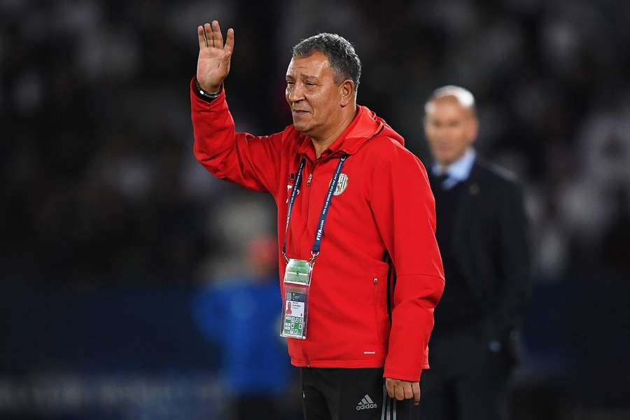 Ten Cate als coach van Al Jazira'