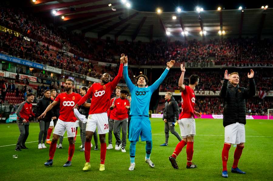 Ochoa celebrates with Standard Liege teammates Ochoa celebrates with Standard Liege teammates