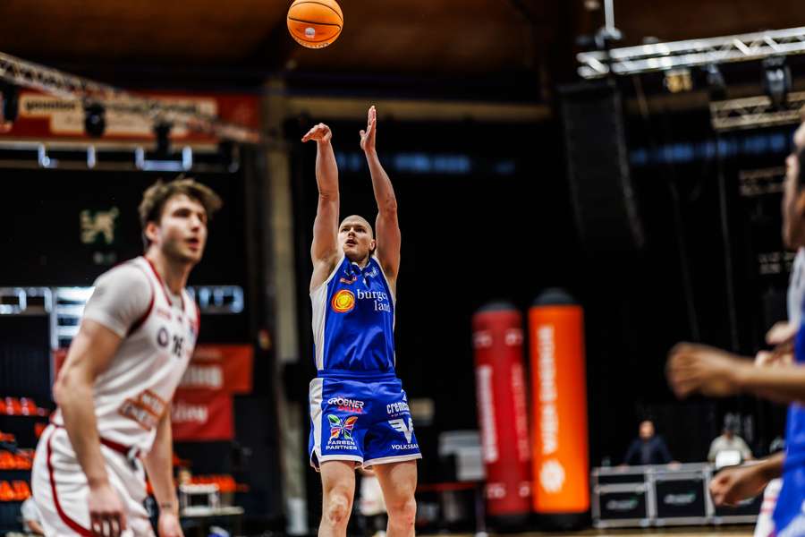 Meister Oberwart gleicht Semifinal-Serie gegen Wien aus.