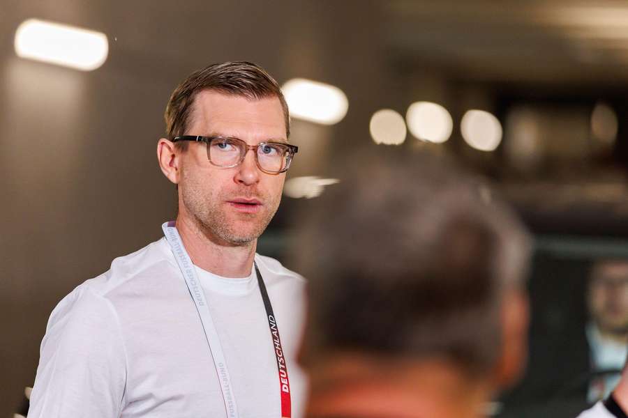 Mertesacker könnte Rettig beerben Mertesacker könnte Rettig beerben