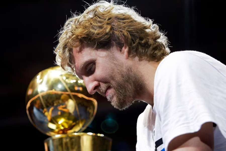 Nowitzki, da Heidingsfeld alla Hall of Fame: le tappe di una tranquilla carriera mondiale