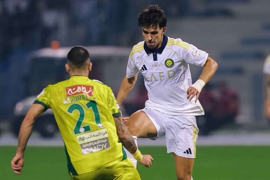 João Félix marcou dois gols na goleada do Al-Nassr