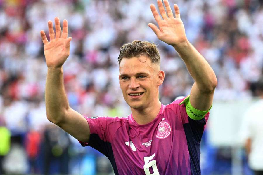 Joshua Kimmich skiftede i 2015 fra RB Leipzig til Bayern München, efter han få år forinden var rejst til Leipzig fra barndomsklubben VfB Stuttgart.