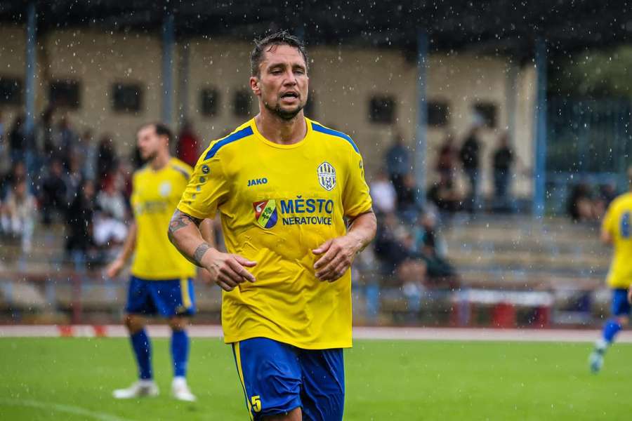 ČFL zná nové účastníky. Pražané trénují i dopoledne, Hamry vítají ligovou legendu