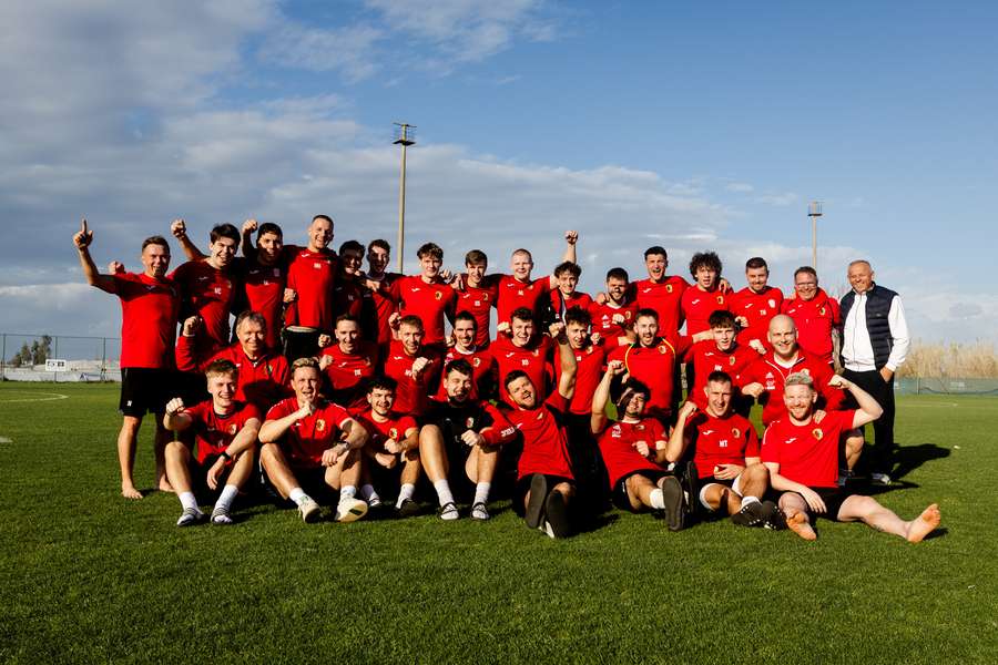 Z hospůdky u hřiště až do luxusu v Turecku. Čelůstka vzal amatéry na „ligové“ soustředění