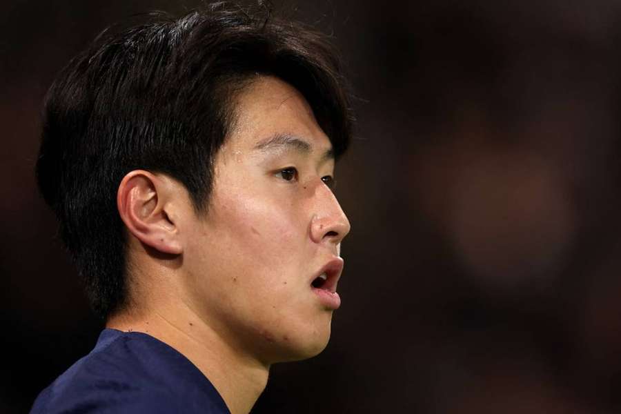 Kang-in Lee marcou o seu segundo golo pelo Paris contra o Montpellier. 
