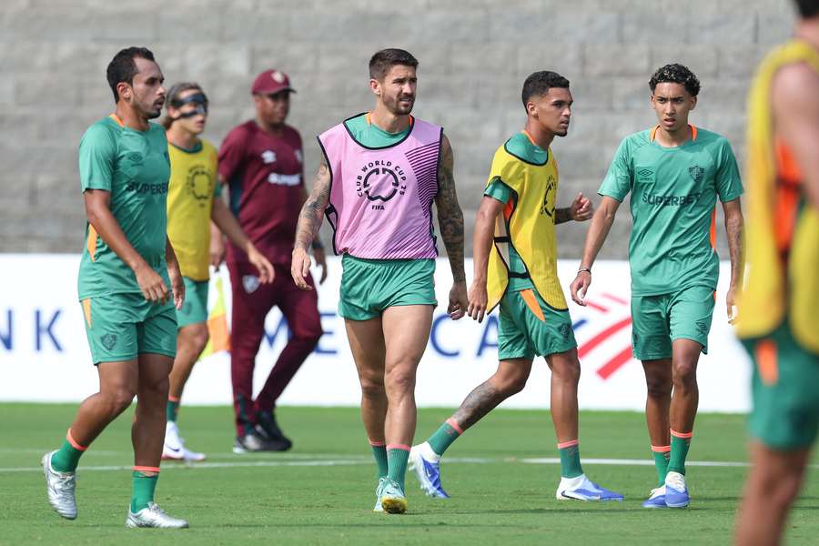 Un indigente burló la seguridad y se echó una siesta en la habitación de un jugador del Fluminense.