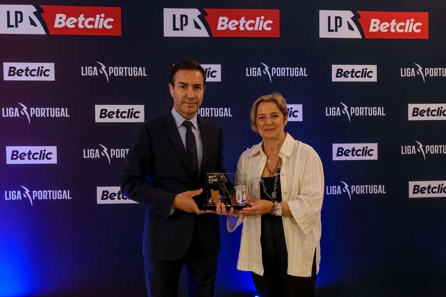 Presidente do SC Braga, António Salvador, recebe prémio
