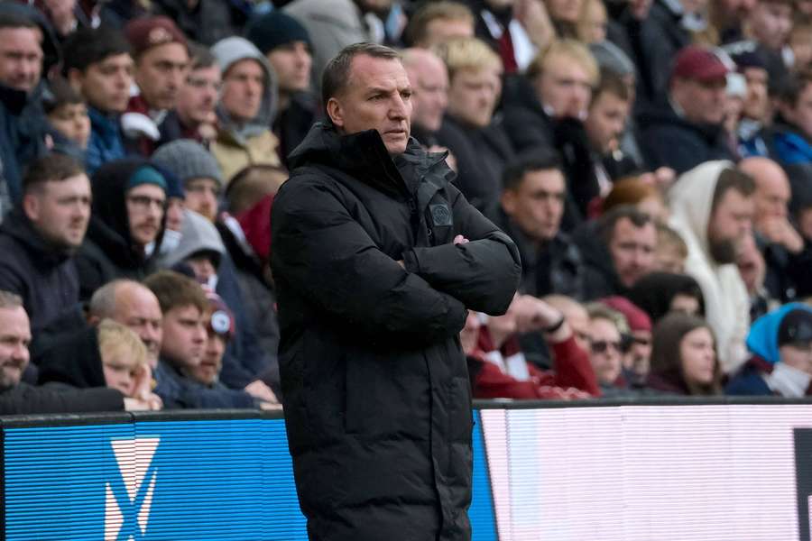 Brendan Rodgers tritt als Celtic-Trainer zurück. Brendan Rodgers tritt als Celtic-Trainer zurück.
