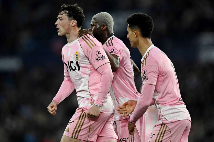 Viñas, figura clave en el Oviedo