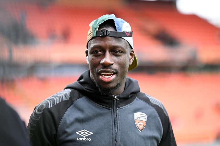 Benjamin Mendy in der Trainingsjacke des FC Lorient.