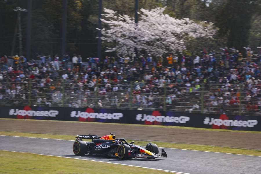 Max Verstappen byl v Suzuce nejrychlejší.