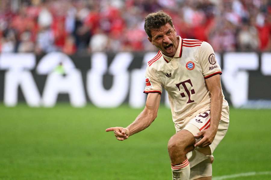 Müller, protagonista frente al Friburgo.