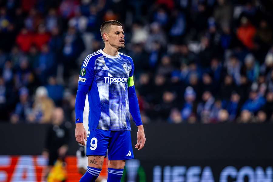 Kliment: Neznám hráče, který by se těšil na umělku. Kliment: Neznám hráče, který by se těšil na umělku.