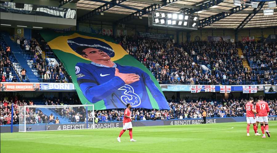 Bandeira em Stamford Bridge