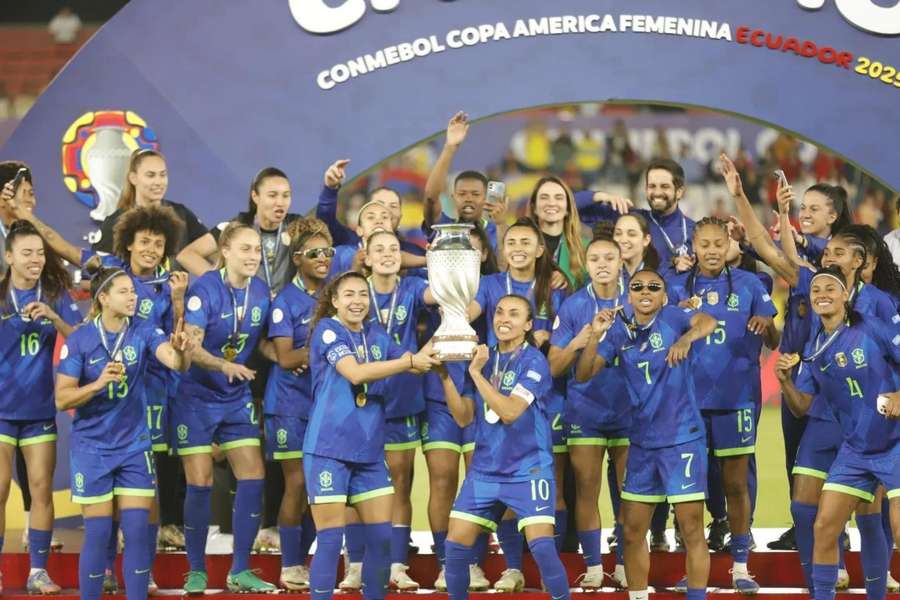 The Week in Women's Football: Exclusive with agent Gkelias on state of women's game; Copa America review