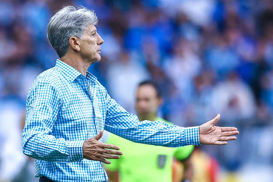 Portaluppi ainda não venceu no regresso a Porto Alegre Portaluppi ainda não venceu no regresso a Porto Alegre