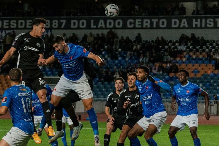 Académica vence Belenenses