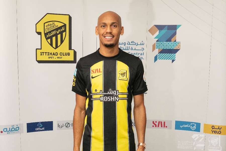 Fabinho în tricoul lui Al-Ittihad