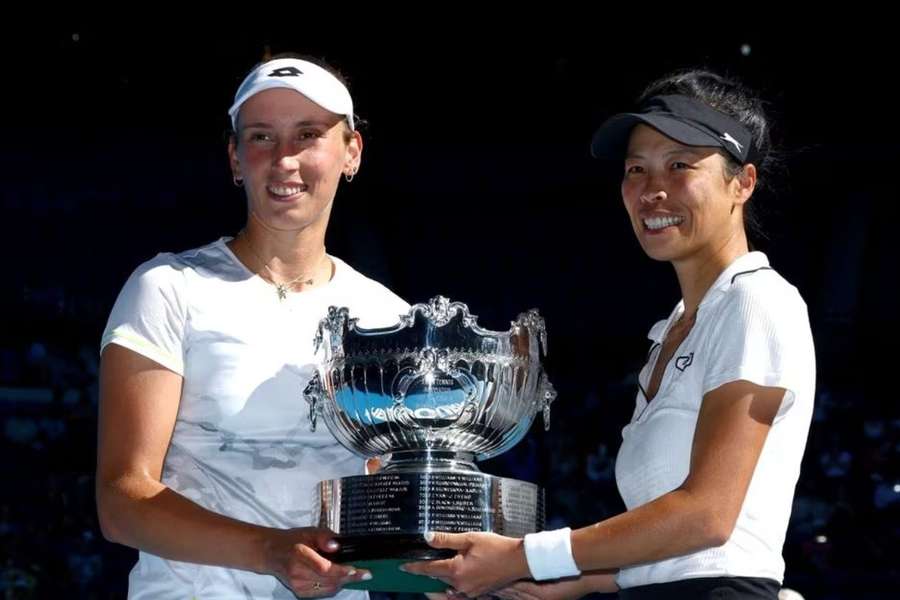 Su-Wei Hsieh i Elise Mertens zdobywają tytuł w deblu kobiet na Australian Open