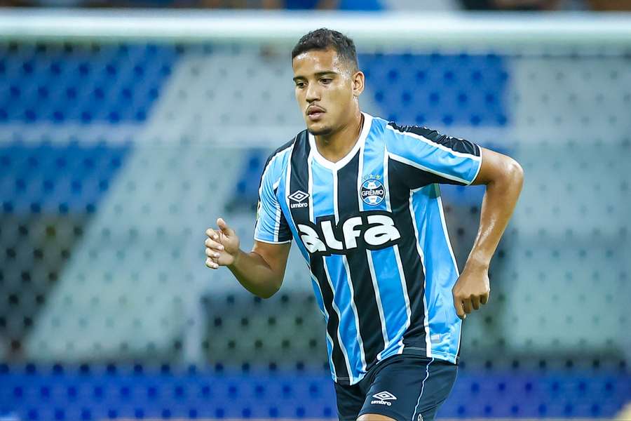Gustavo Martins abriu o placar de letra em Grêmio 5x0 Pelotas Gustavo Martins abriu o placar de letra em Grêmio 5x0 Pelotas