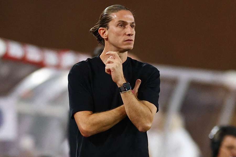 Monaco, de Filipe Luís (foto), levou um nó no segundo tempo do confronto Monaco, de Filipe Luís (foto), levou um nó no segundo tempo do confronto