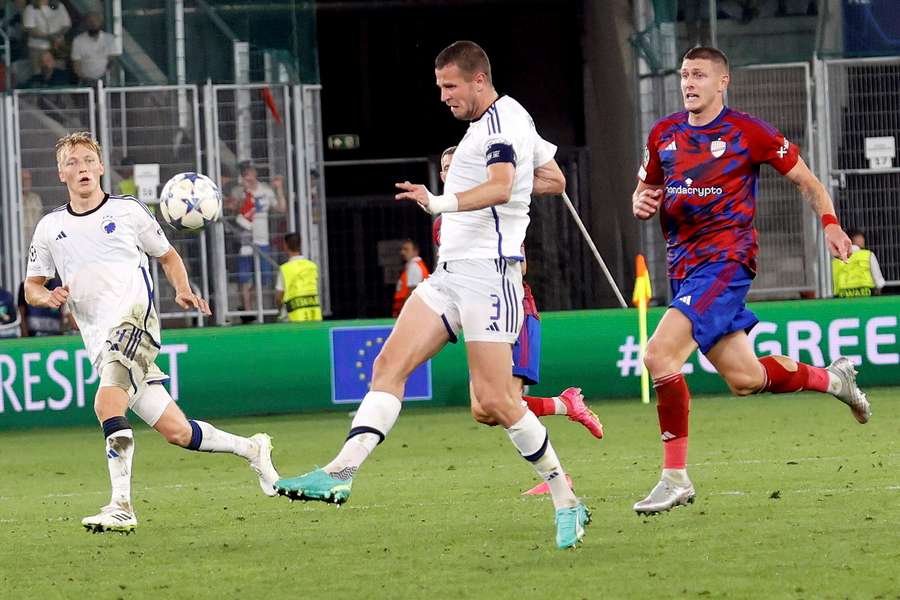 Kopenhaga i Royal Antwerp bliżej awansu. Remis Rangersów z PSG