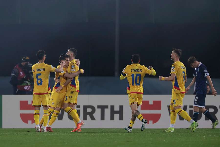 România obține primele puncte din Grupa H în San Marino
