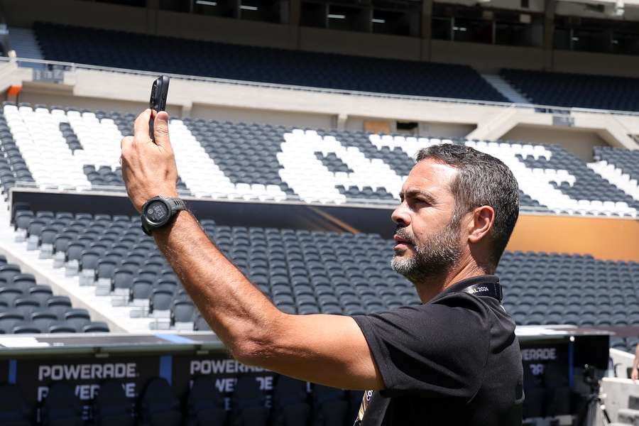 Artur Jorge pode fazer história à frente do Botafogo e também para a escola de técnicos do seu país