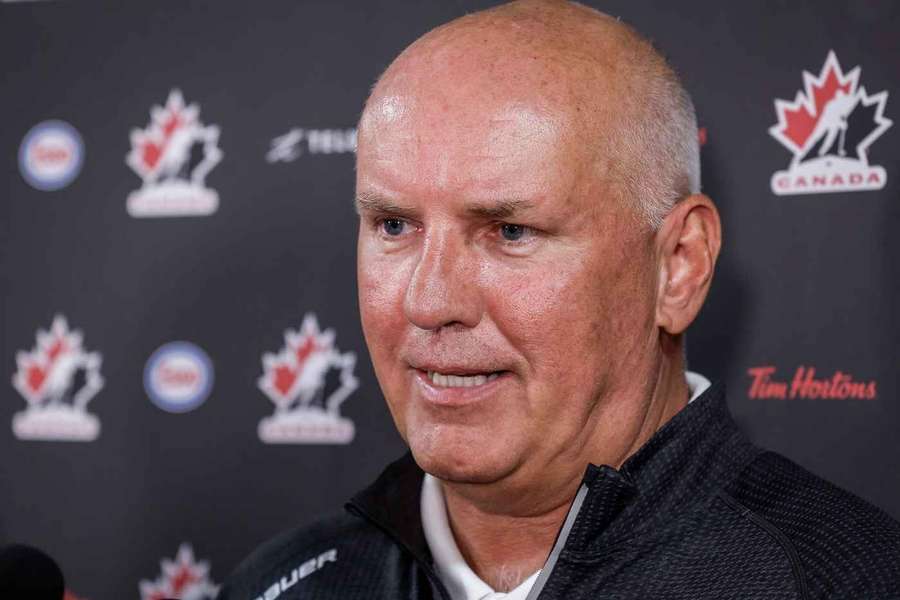 Armstrong sa rozhodol ukončiť úspešnú etapu.