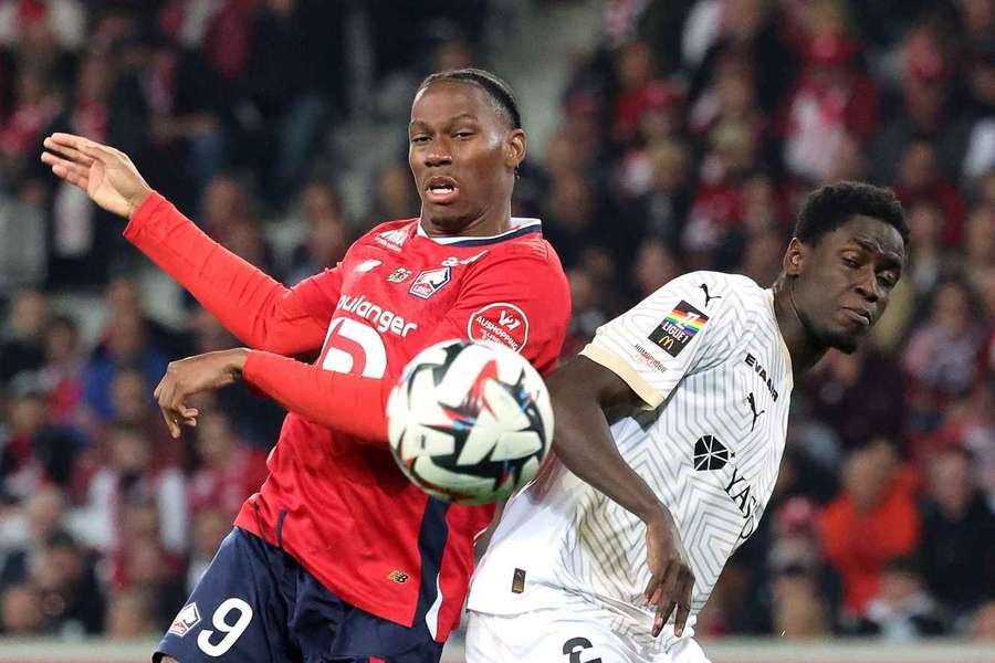 Lille snatch late win over Reims to consolidate fifth