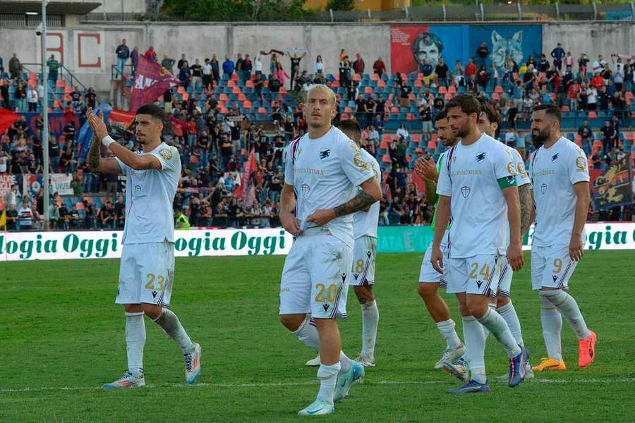 I giocatori della Sampdoria a fine gara