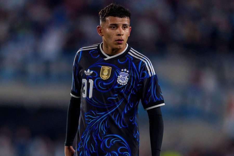 Leonel Flores vira destaque do Boca