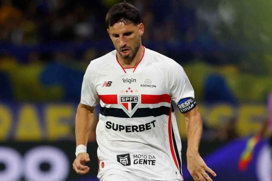 Jonathan Calleri não fez uma boa partida na Bombonera