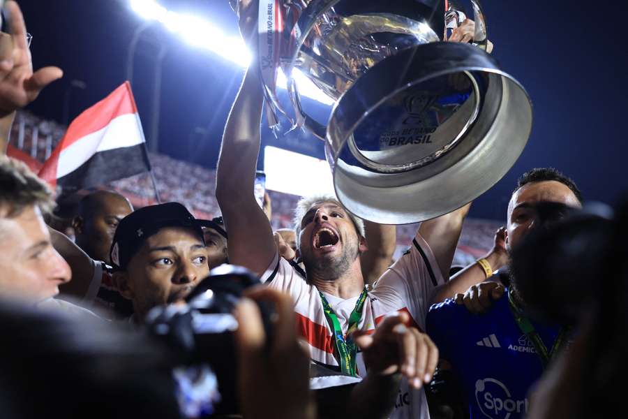 O argentino fez golo no primeiro jogo da decisão da Taça do Brasil